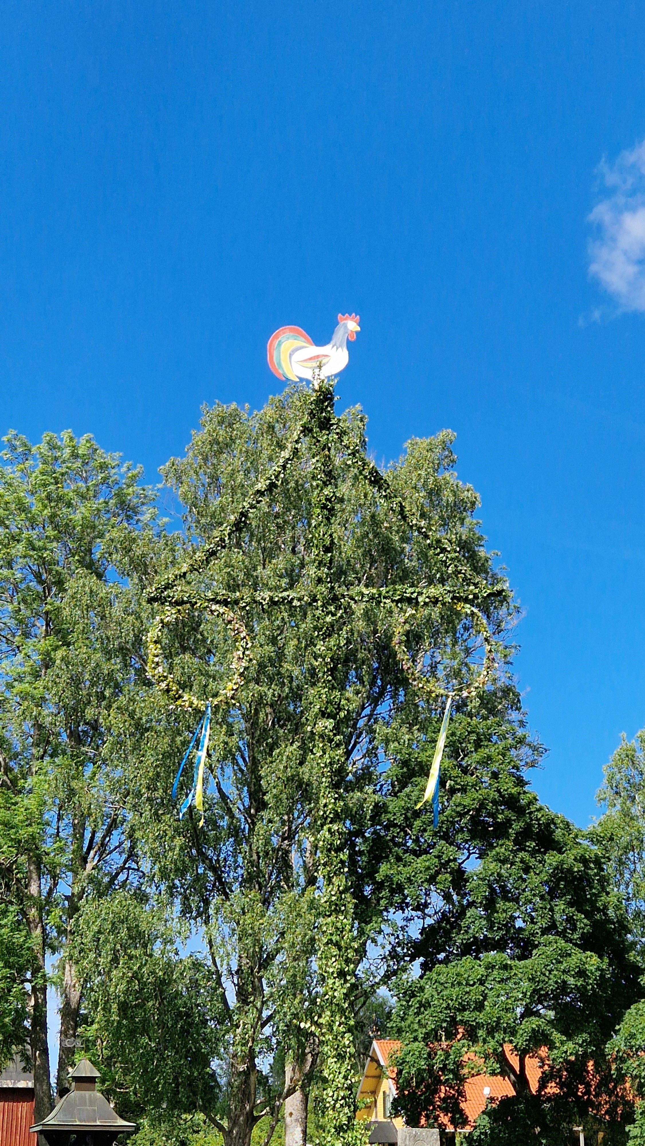 Traditionell Midsommarfest i Skebobruk 2026