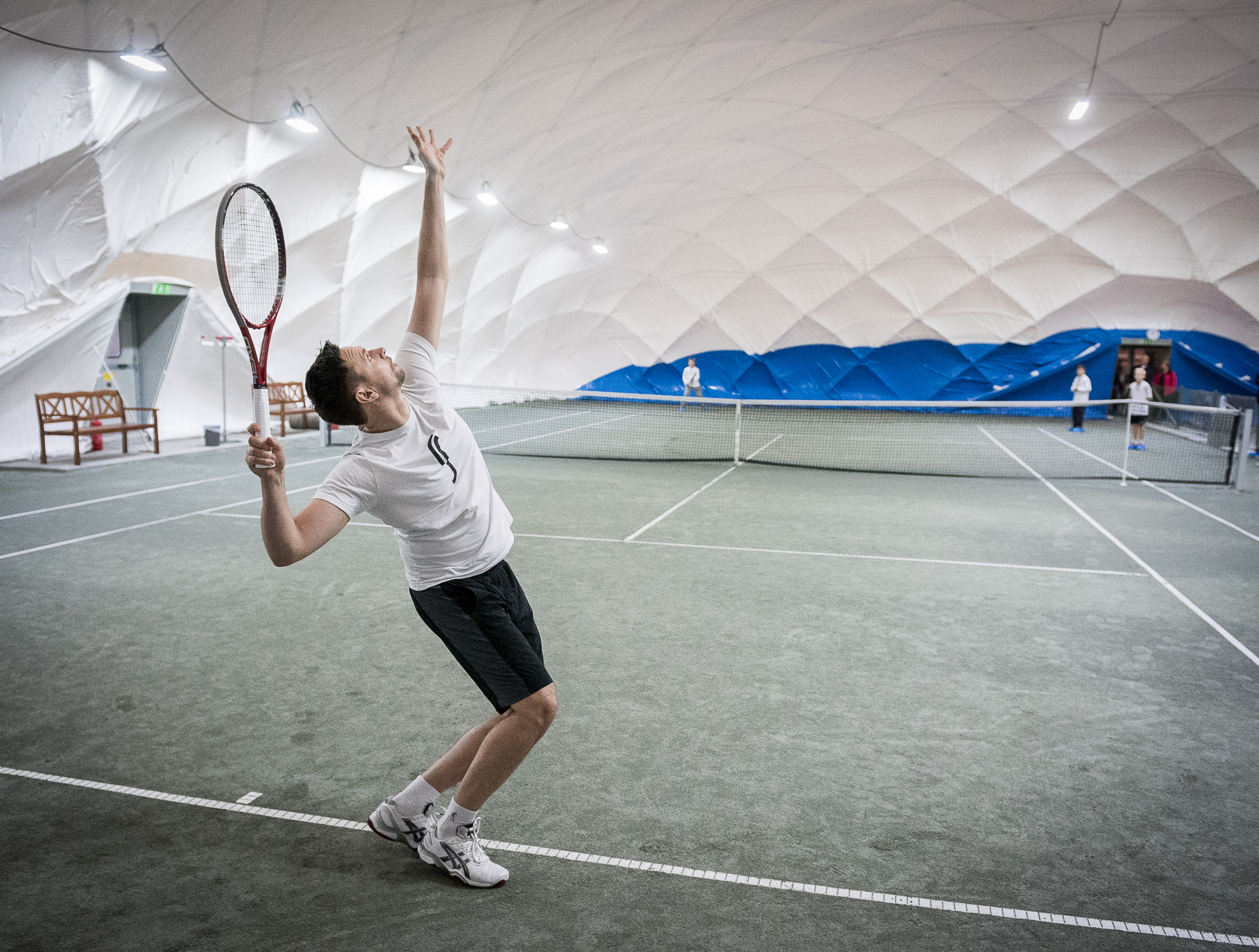 Tennis på Enskede Rackethall