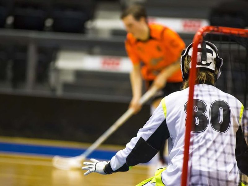 Gratis spontaninnebandy i Handen