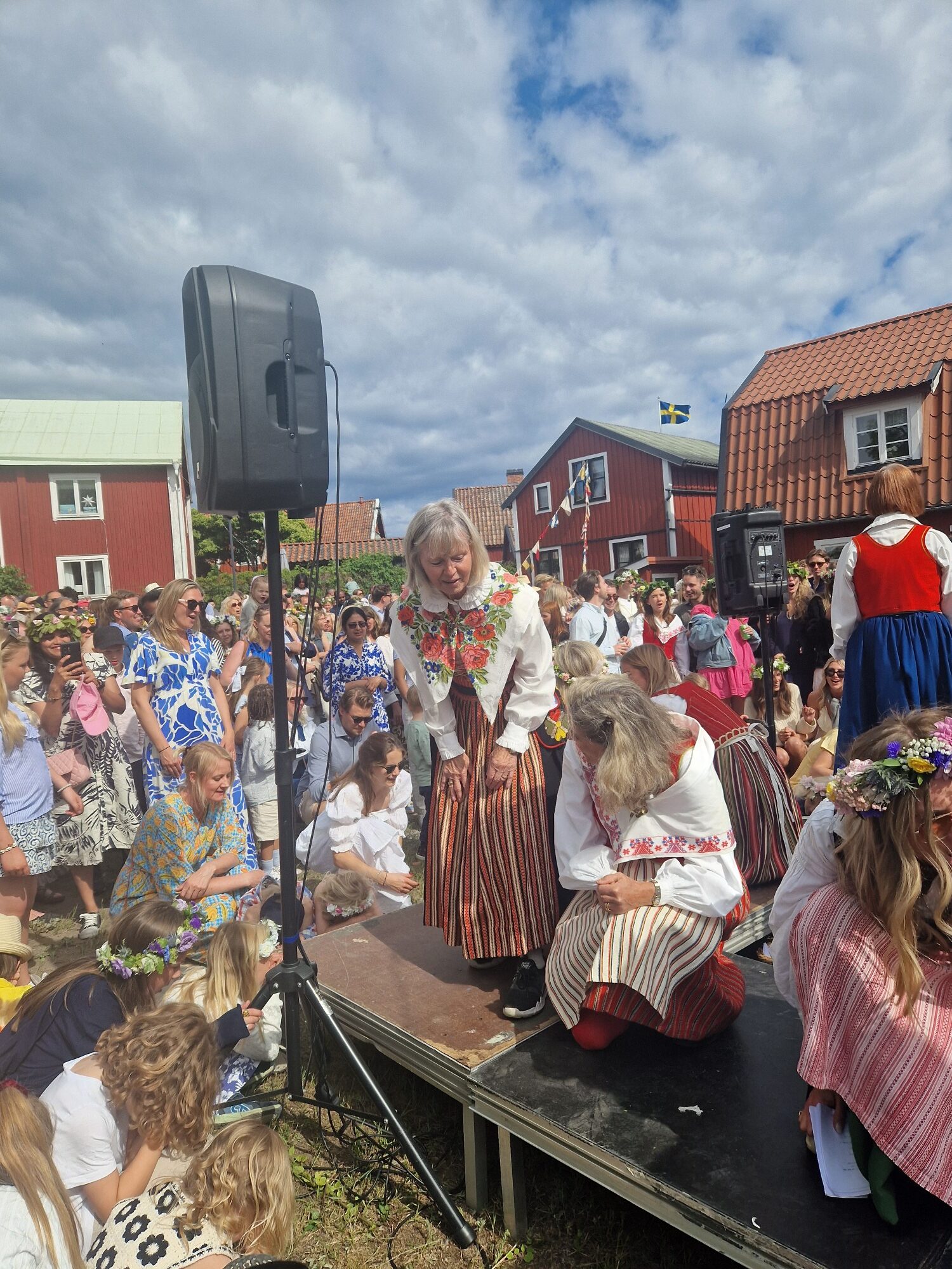 Fira midsommar tillsammans med Sandhamns vänner 2026