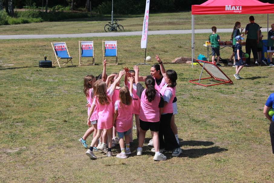 Sommarfest med Haninge HK – gratis handboll och aktiviteter